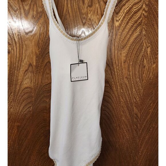 PQ Swim inspired by Solange Ferrarini White one piece swimsuit  Size M N… - Picture 3 of 7